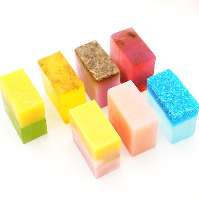Υδροξείδιο της κολπικής μήτρας Yoni Herbal Soap Bar με φυσικά βότανα 100g N.W. Aloe Lemon Tea Berry Cleansing