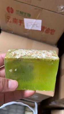 Χρονοδιάστημα ισχύος 2 έτη Yoni Bar Herbal Soap για τη γυναικεία υγεία και τα ιδιωτικά μέρη